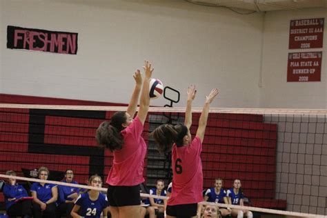 Girls Volleyball Season Ends Shs Courier