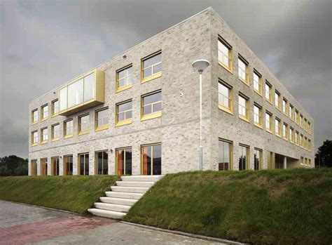 Последние твиты от sc heerenveen (@scheerenveen). Bornego College - Heerenveen Building - e-architect