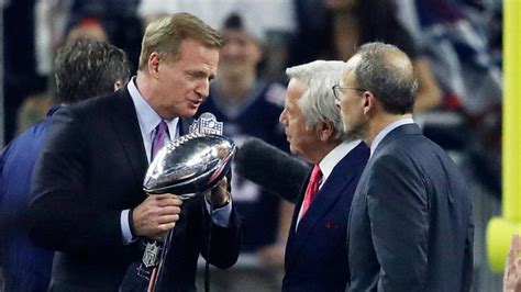 Super Bowl 51 Patriots Owner Robert Kraft Zings Roger Goodell In
