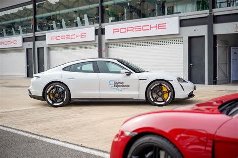 Topgear Porsche Taycan Track Test Sepangs Silent Slayer