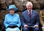 Como foi a relação entre a rainha Isabel II e o príncipe Carlos. 55 ...