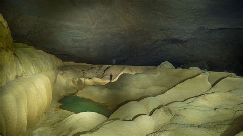 Xe Bang Fai Cave