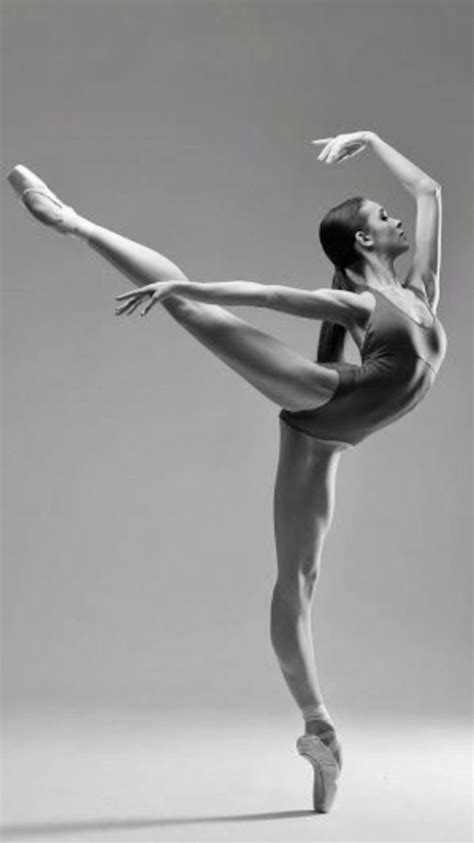 Resultado De Imagen De Efa Cfbc Eaed F B C D Ballet Poses Ballet Photography
