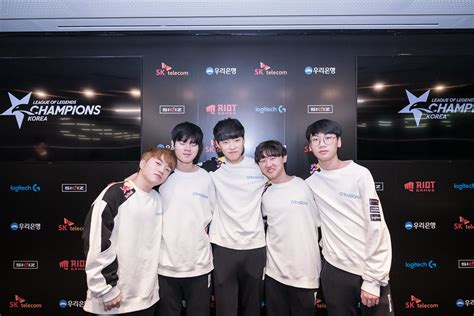 Here are the complete 2021 spring match results and standings of league of legends ' four major leagues (lck, lcs, lec, and lpl) in the first week of april. LCK Spring Week Two: DRX Dominate - Hotspawn.com