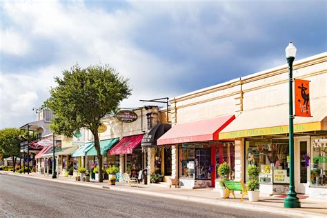 The 25 Best Small Town Main Streets In America To Visit Asap Small