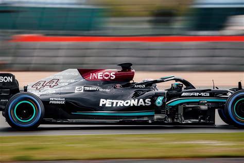 Teamviewer Branded Mercedes Amg Petronas F1 Cars Unveiled