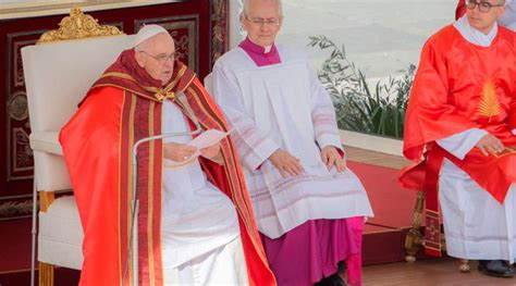 homilía del papa francisco en la misa de domingo de ramos 2023 oraciones y pruebas de dios