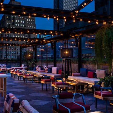 Magic Hour Rooftop Bar And Lounge New York Ny Opentable