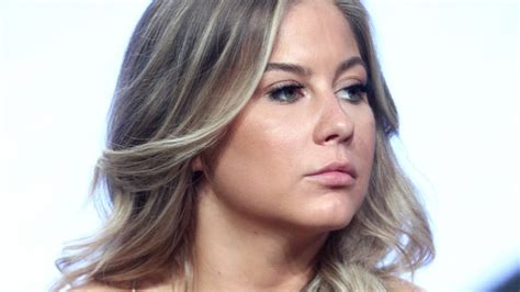 Shawn Johnson Reveals Miscarriage In Video