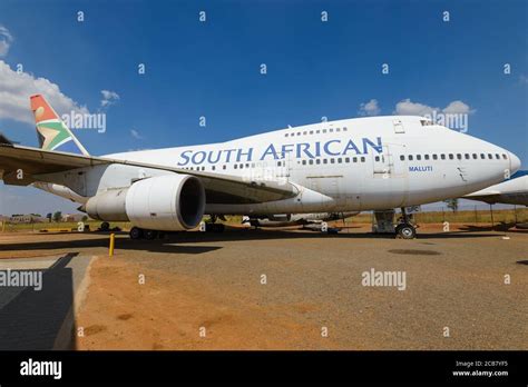 South African Airways Boeing 747 Hi Res Stock Photography And Images