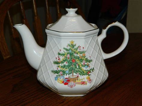 A Vintage Christmas Tree Teapot Collectible Christmas Teapot For