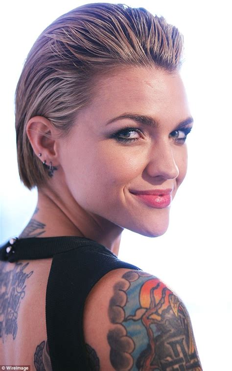 Who S That Girl Ruby Rose Is Almost Unrecognisable As She Shows Off Her Long Blonde Hair In A