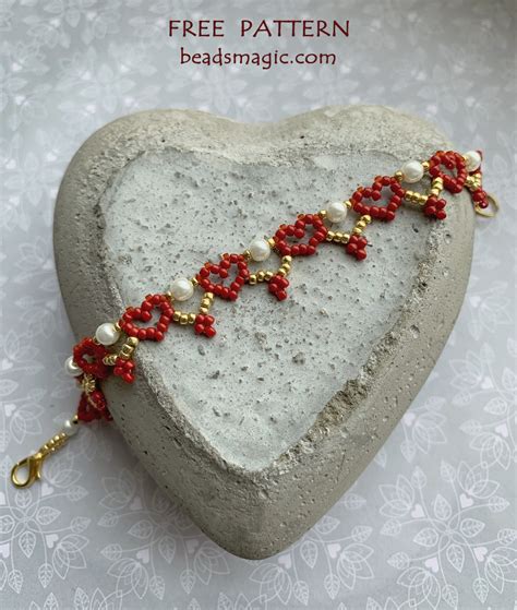 Free Pattern For Bracelet Red Hearts Beads Magic