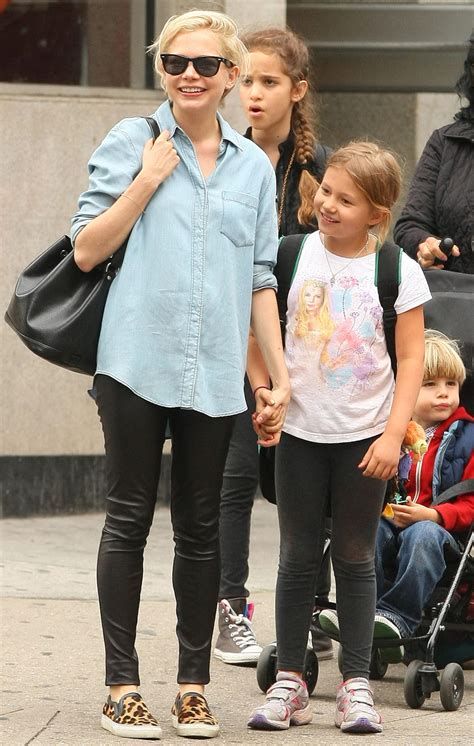 matilda ledger shows love for mom michelle williams with a t shirt