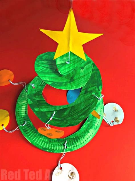 10 Artsy Christmas Tree Projects For Kids