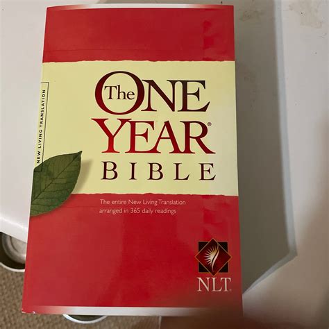 The One Year Bible Nlt By Tyndale House Publishers Staff Paperback