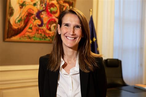 Rupt.ly/subscribe belgian prime minister sophie wilmes received a cold. Sophie Wilmes tapo pirmąja Belgijos premjere moterimi - DELFI