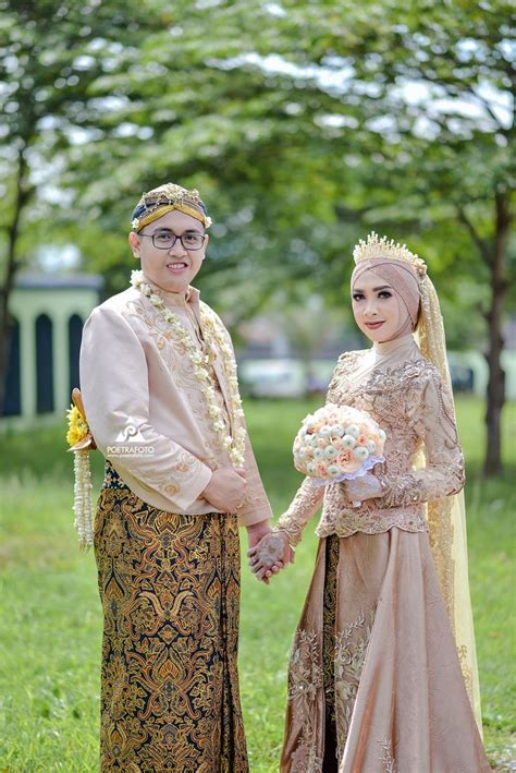 Wedding Jawa Hijab 37 Foto Pengantin Adat Jawa Muslimah Hijab Modern Temanggung Elisaiqbal
