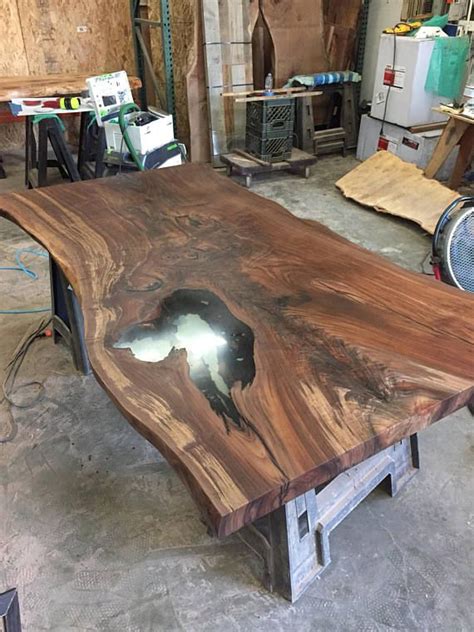 While frontier families gathered walnuts to eat, city craftsmen worked the dark. Oregon Black Walnut Slab Table Top with live edge. | Wood ...