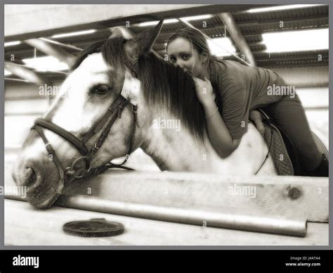 Woman Ride Horse Dreamy Bw Horsewoman Horseriding Girl Girls Enjoying