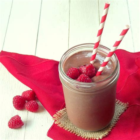 Raspberry Chocolate Smoothie Connoisseurus Veg