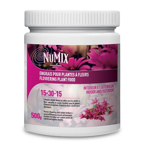 Numix Flowering Plant Fertilizer Water Soluble 500gr 15 30 15