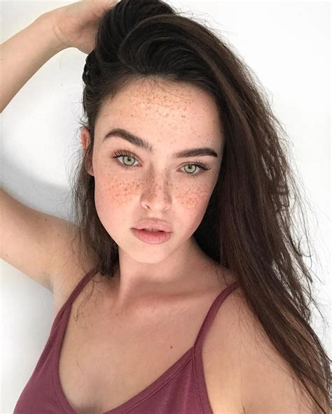See This Instagram Photo By Jesssiecaa Likes Freckles Makeup Beautiful Freckles