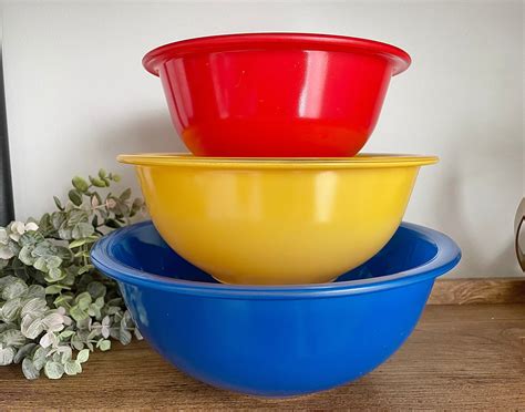 Vintage Primary Color Pyrex Mixing Bowls Clear Etsy