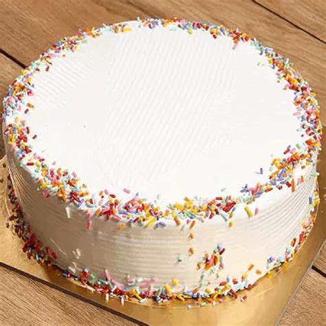 Vanilla Rainbow Cake Winni