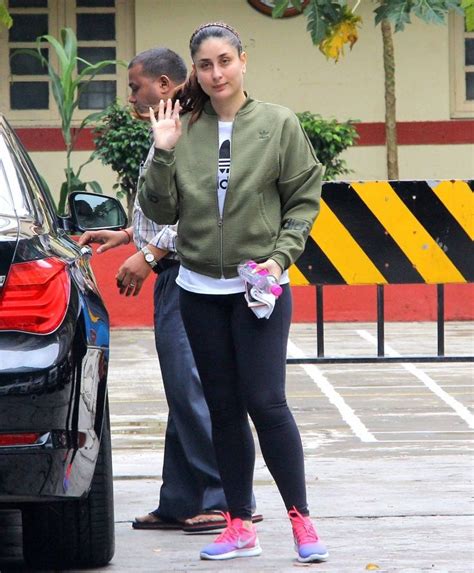 13 Pictures Of Kareena Kapoor Hitting The Gym Thatll Inspire You To