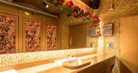 The 14 Most Beautiful Toilets In London Designmynight