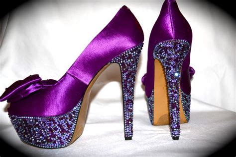 Vind fantastische aanbiedingen voor high glitter platform heels. Shoes: heels, purple, high heels, swarovski, stilettos ...