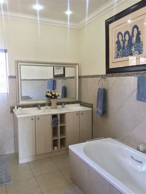 Dvine Guesthouse Witbank Special Deals And Offers Book Now