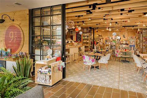 Diseño Del Café Librería Inspirado En Harry Potter 9 34 Bookstore