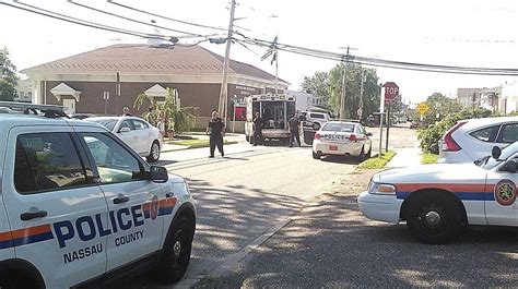 3 Children Hit By Car In Seaford Nassau Police Say Newsday
