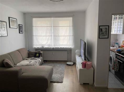 Frei ab sofort bis 02.05.2021. 2 Zimmer Wohnung zur Untermiete in TOP Location - Wohnung ...