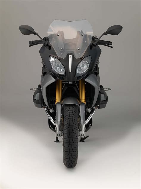 The 2015 r1200rs comes in two color schemes: (2015-2016 ) BMW R1200RS