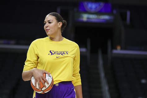 wnba star liz cambage s controversial career and move into adult content