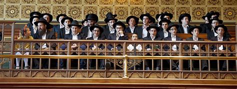 Connecticut Pays Tribute To The Rebbe At State Capitol Ceremony The