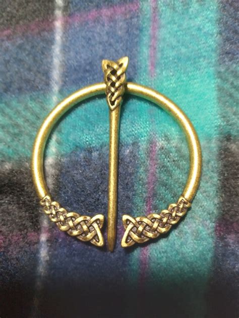 Celtic Knot Cloak Pin 2 Penannular Brooch Antique Brass Etsy