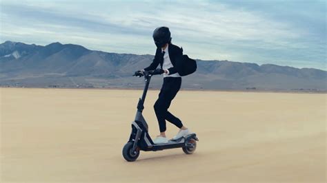 Segways New Gt Series Scooters Are Terrifyingly Fast Flipboard