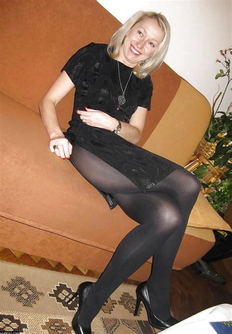 Best Amateur Matures In Pantyhose Pix Mix Porn Pictures