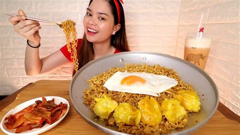 Lucky Me Pancit Canton With Siomai And Egg Mukbang Sweet And Spicy Flavor Youtube