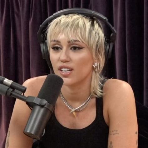 Miley Cyrus Tells Joe Rogan About Her Head Injury On Podcast Mullet