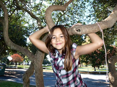Ten Year Old Girl Climbing Tree 10 Year Old Girl Climbing Flickr
