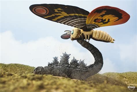 Mothra Vs Godzilla Cast Godzilla And Revoltech Mothra Joh Flickr