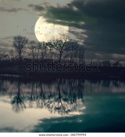 Moonrise Over Spooky Lake Stock Photo 180799994 Shutterstock