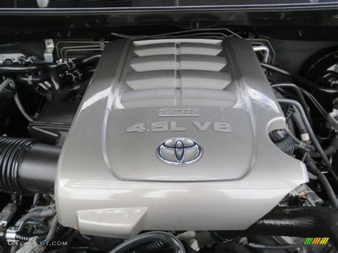 2010 Toyota Sequoia Sr5 4wd 46 Liter I Force Dohc 32 Valve Vvt I V8
