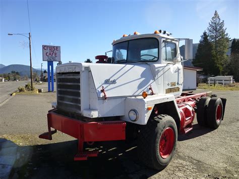 Curbside Classic Mack Dm Series 4×4 The Really Tough Mack