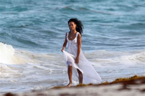 on the set of a bta campaign in barbados [9 august 2012] rihanna photo 31787058 fanpop
